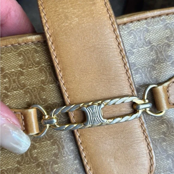 Authentic CELINE Brown macadam coated leather Patterned 3 compartments crossbody - Picture 8 of 16